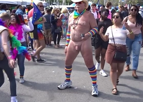 Nude dick at street fair