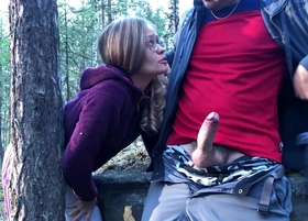 Sucked a stranger in the woods to help her - public sex