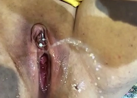 Creaming and squirting for daddy