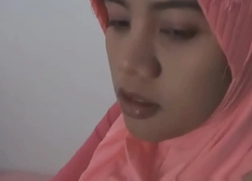 bokep hijab tkw nyari duit tambahan, effectual versi nya disini http://corneey.com/eaY4oD