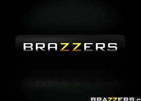 Brazzers - Infancy Like It Big - (Bailey Brooke) - Dirty Clean In College
