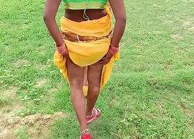 धान लगवाने गई और वही चुद गई