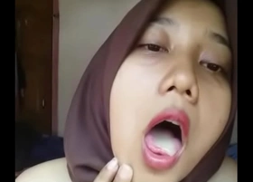 Indonesian Malay Sweltering 02