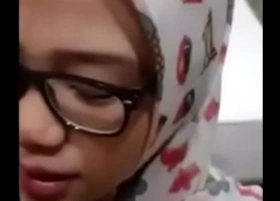 Tudung Fuck & Facial