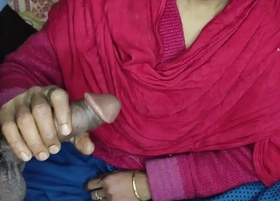 Sakshi bhabi ne lund piya dever ne chut chaati mast chudai