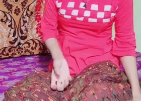 गांव से जवान खुसूरत लडकी को बुला कर जबरदस्त चूदाई किया