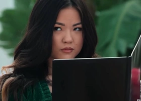 Baiting Him - Lulu Chu / Brazzers  / stream spry from www.zzfull.com/runs