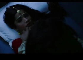 New Indian married girl fucked in train.
