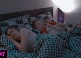 S3E6: Step mom Shares resemble closely roughly new Join in matrimony and Step daughter while Step son fuck them till cum inside