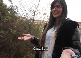 Public Agent Happy Pakistani bird fucks a stranger in the public toilets