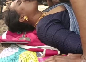 Indian Outdoor Sex at River Side Hindi Sex Video