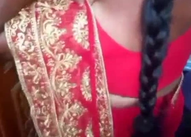 Desi beauty housewife sary changing in home