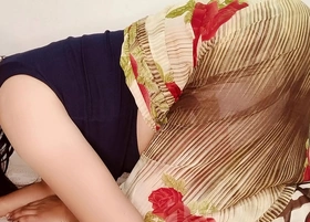 बड़े स्तन वाली कामवाली बाई को मकान मालिक ने उसके कर्ज के लिए चोदा, सेक्स हिंदी ऑडियो में